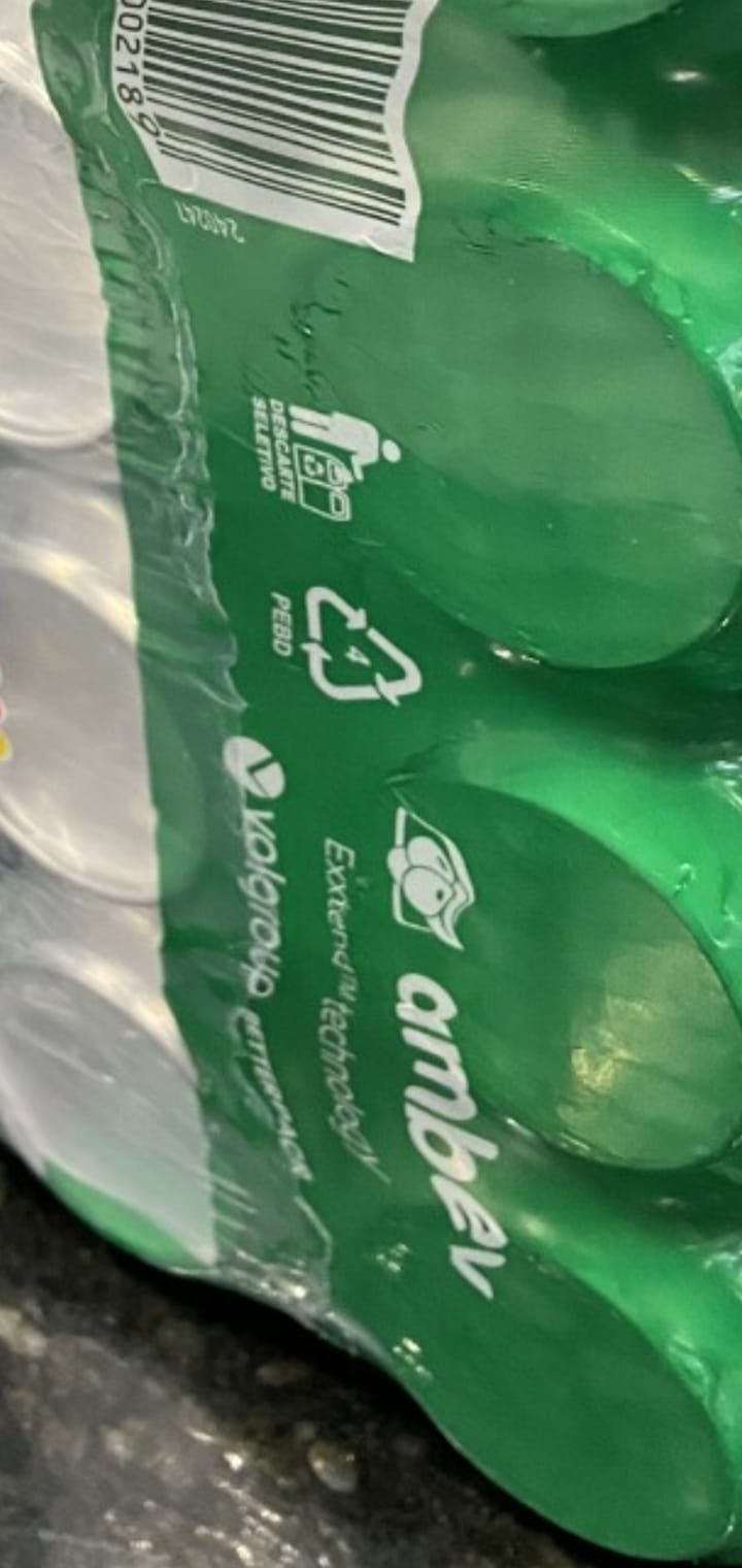<span style = 'font-size:120%; font-weight: bold;'>Guaraná 12 latas filme com 100% de resina circular</span><br>Ambev, em colaboração com os parceiros, lança a primeira embalagem termoencolhível para bebidas do Brasil, sendo produzi...