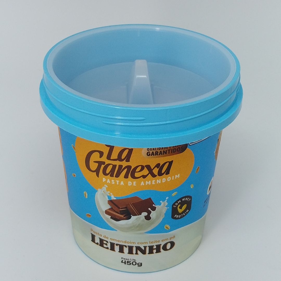 <span style = 'font-size:120%; font-weight: bold;'>Pote P500RS</span><br>Pote de 500 ml com tampa rosqueável e personalização In Mold Label no corpo e na tampa. Seu design versátil atende diver...